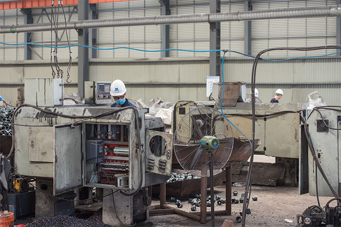 滕州网架配件-锥头加工车间